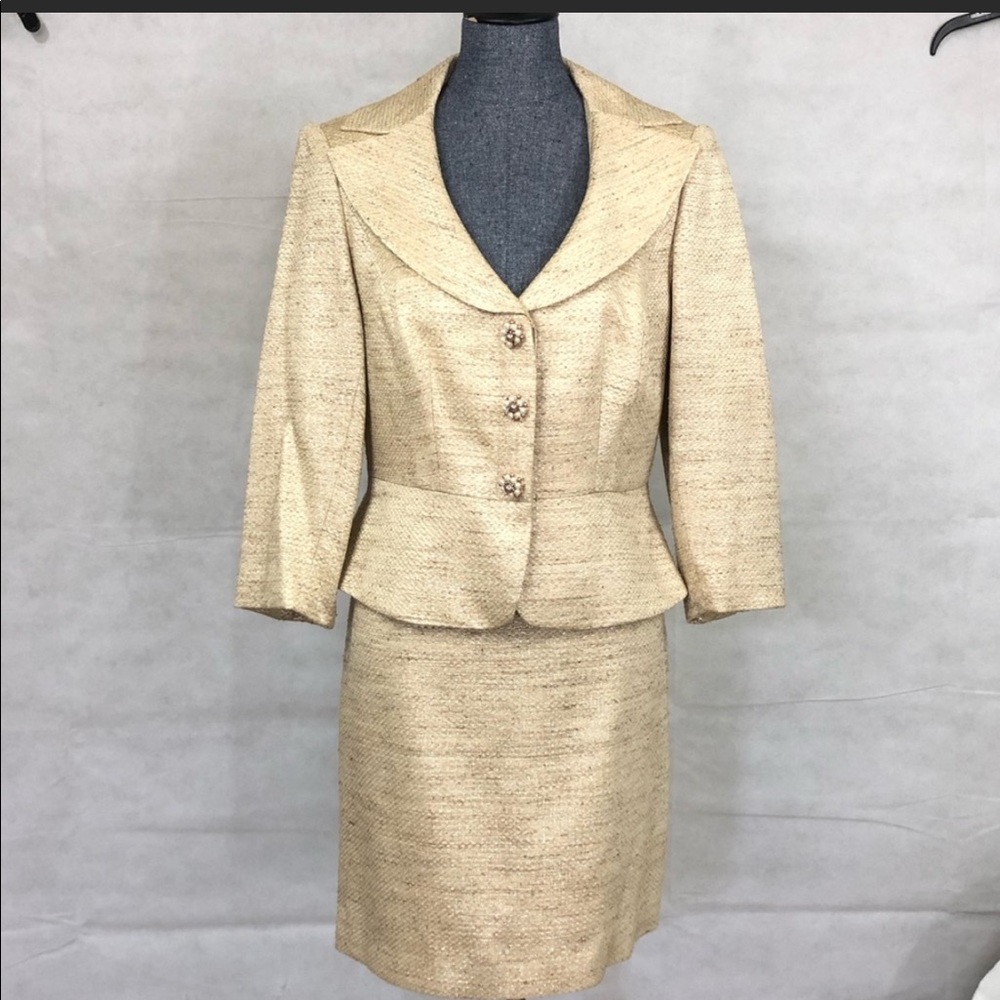Kay Unger Skirt Suit